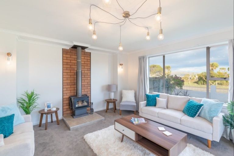 Photo of property in 401 Estuary Road, South New Brighton, Christchurch, 8062