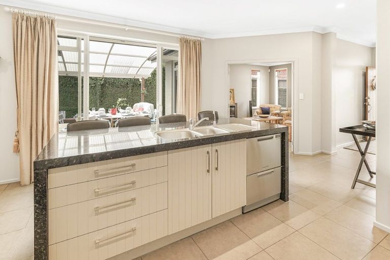 Photo of property in 11 Carisbrook Place, Rototuna North, Hamilton, 3210