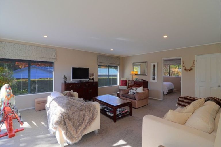 Photo of property in 3 Yasmin Lane, Kinloch, Taupo, 3377