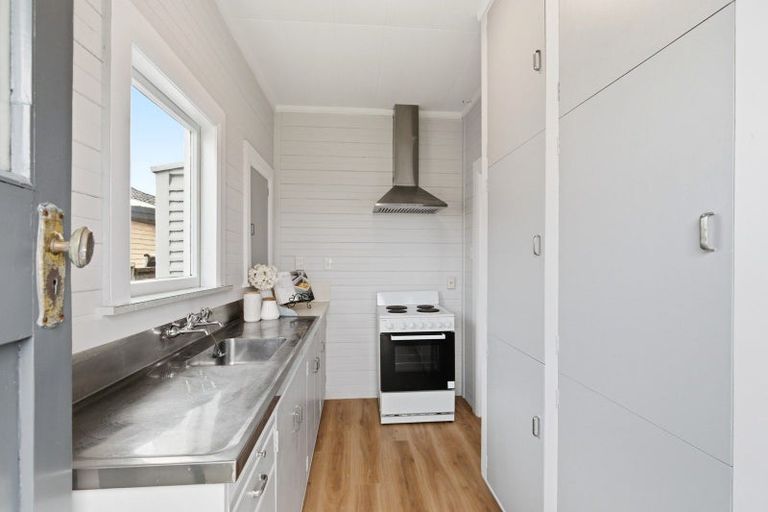 Photo of property in 52 Miro Street, Miramar, Wellington, 6022