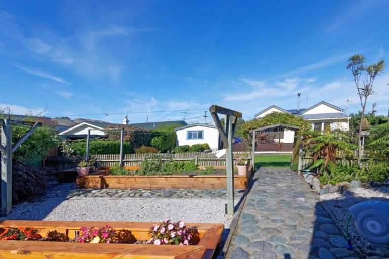 Photo of property in 79 Ellis Street, Brightwater, 7022