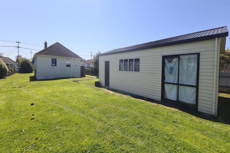 Photo of property in 23 Bibby Street, Waipawa, 4210