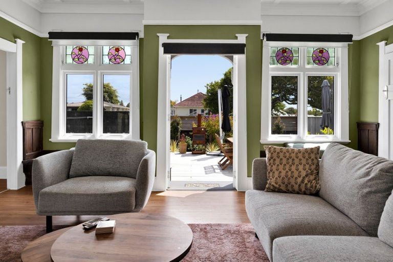 Photo of property in 15 Seyton Street, Stratford, 4332