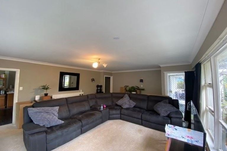 Photo of property in 20 Waratah Street, Avondale, Christchurch, 8061