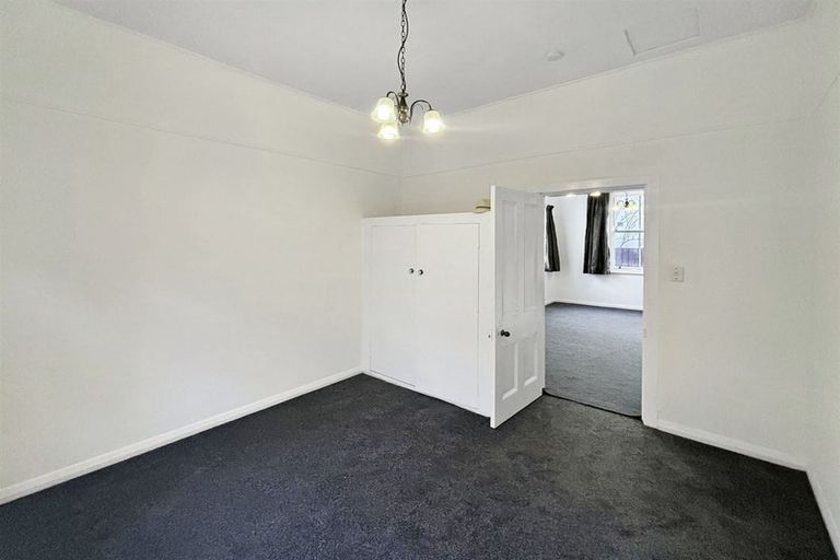 Photo of property in 19 Percy Street, Phillipstown, Christchurch, 8011