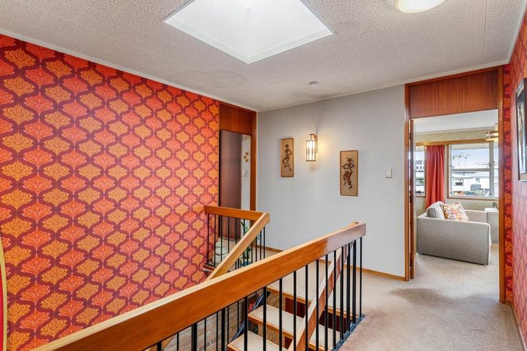 Photo of property in 22 Park Rise, Campbells Bay, Auckland, 0630