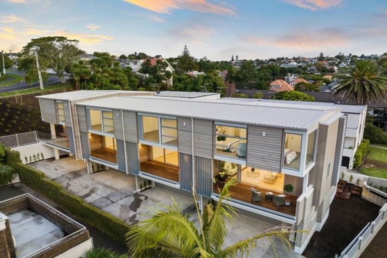 Photo of property in 24a Patteson Avenue, Mission Bay, Auckland, 1071