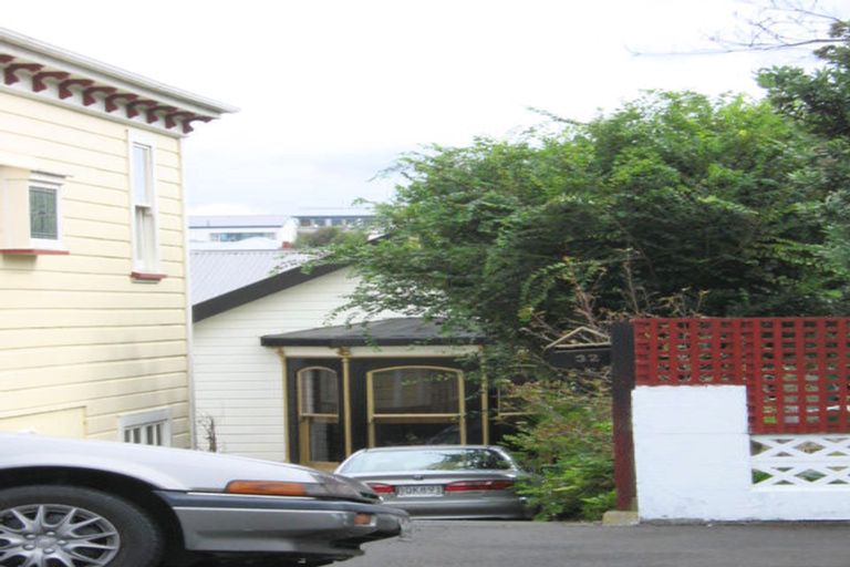 Photo of property in 32 Herald Street, Berhampore, Wellington, 6023