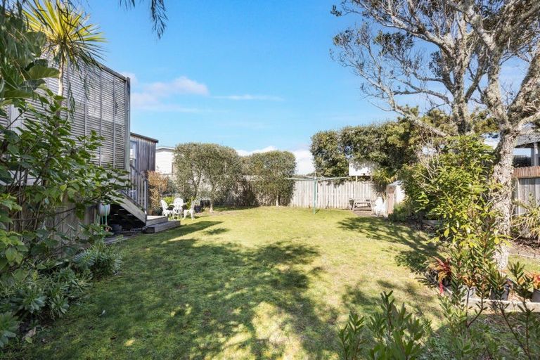 Photo of property in 4 Day Dawn Crescent, Omaha, Warkworth, 0986