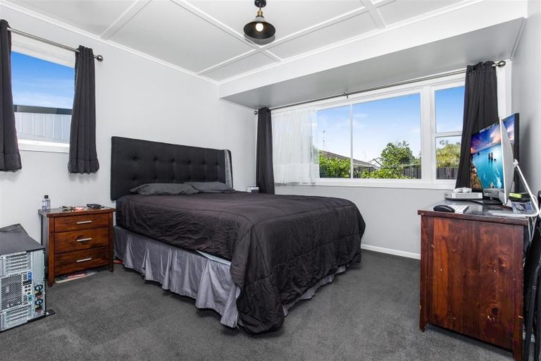 Photo of property in 4 Nikau Place, Waiuku, 2123