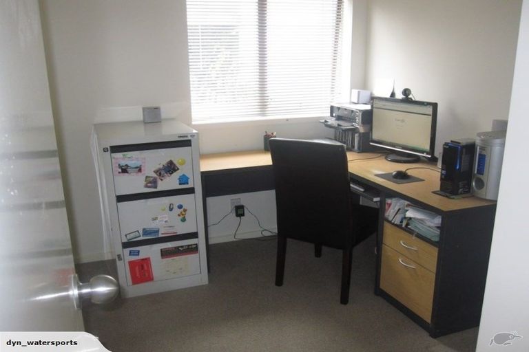 Photo of property in 1/6 Stredwick Drive, Torbay, Auckland, 0630