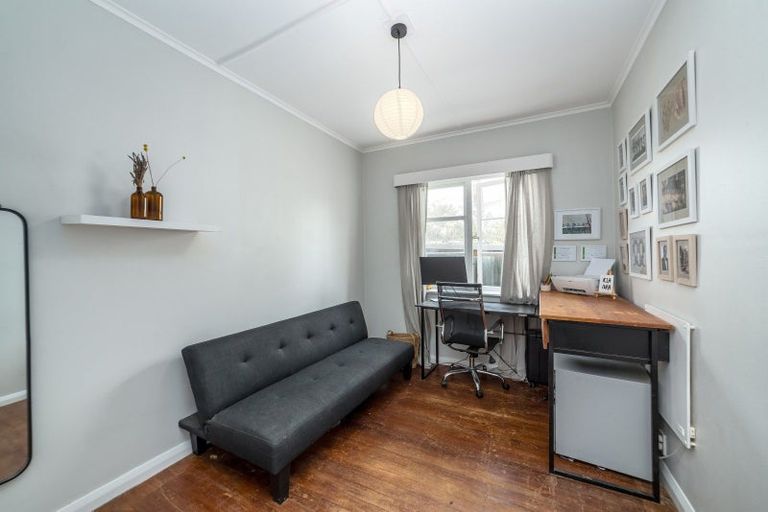 Photo of property in 13 Mcgregor Crescent, Masterton, 5810