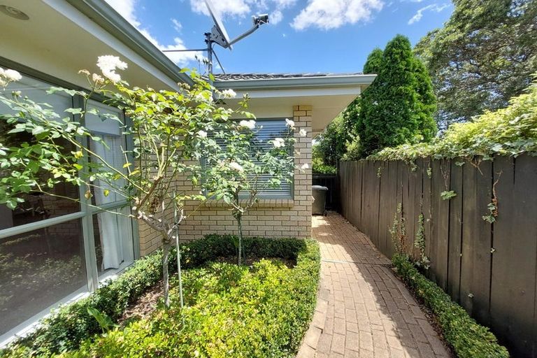 Photo of property in 17a Drake Street, Howick, Auckland, 2014