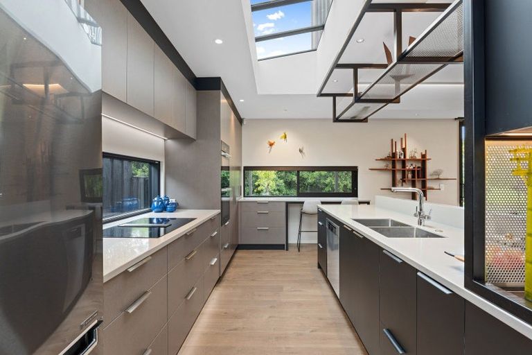 Photo of property in 44d Glandovey Road, Fendalton, Christchurch, 8052