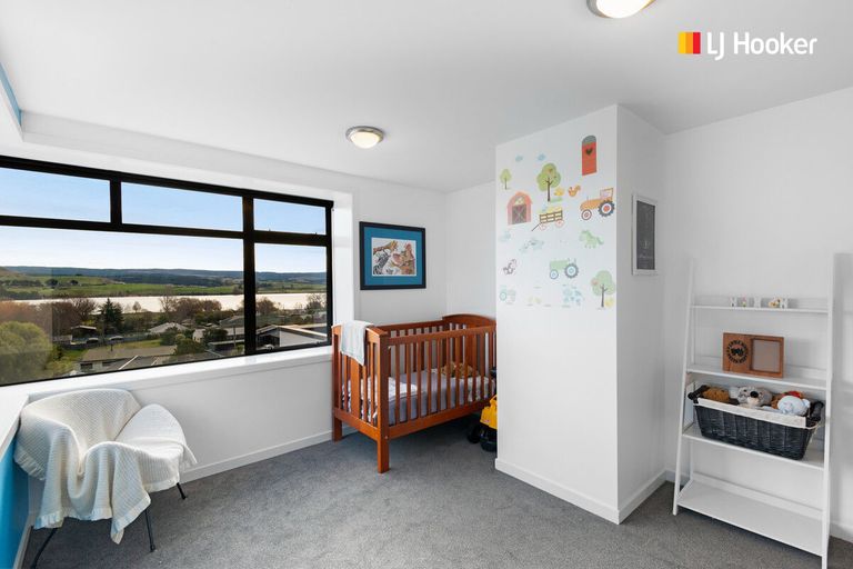 Photo of property in 23 Nore Street, Waihola, Milton, 9073