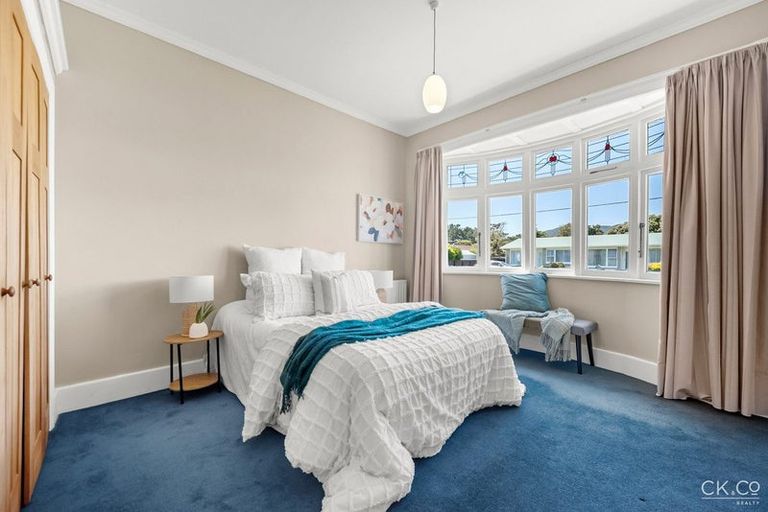 Photo of property in 1 Tennyson Street, Petone, Lower Hutt, 5012