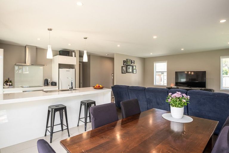 Photo of property in 44 Bower Avenue, New Brighton, Christchurch, 8083