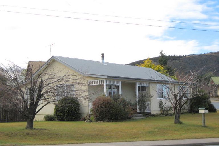 Photo of property in 9 Anderson Road, Wanaka, 9305