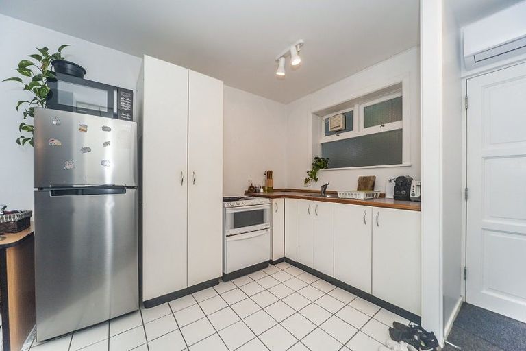 Photo of property in Parkland Flats, 5/51 Adams Terrace, Kelburn, Wellington, 6021