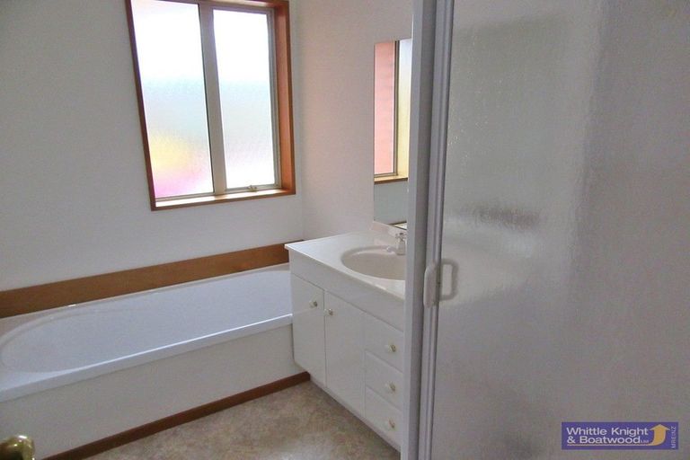 Photo of property in 1/3 Lantern Lane, Halswell, Christchurch, 8025