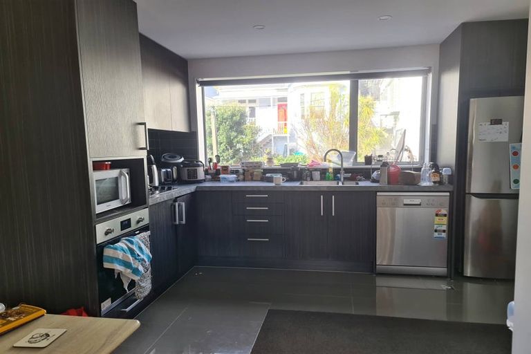 Photo of property in 5/24 Princess Terrace, Newtown, Wellington, 6021