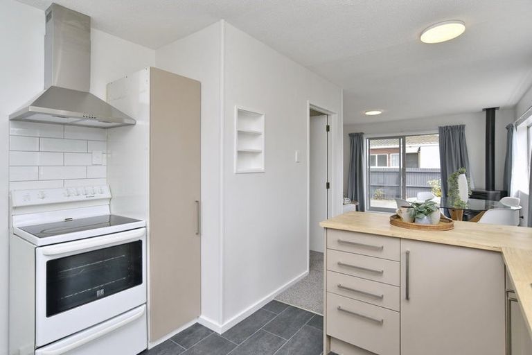 Photo of property in 1/16 Kawau Crescent, Bromley, Christchurch, 8062