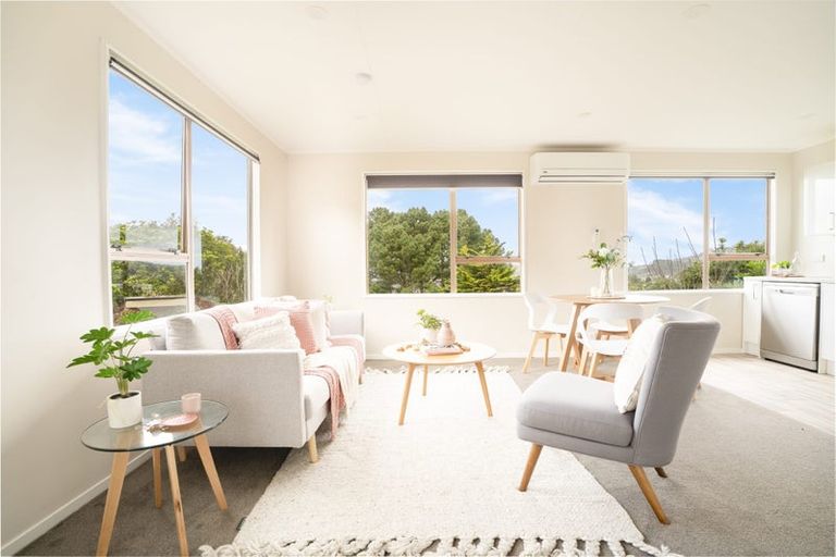 Photo of property in 15b Lenox Grove, Johnsonville, Wellington, 6037