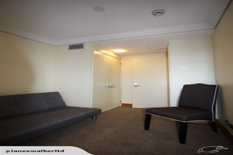 Photo of property in The Metropolis Apartments, 2912/1 Courthouse Lane, Auckland Central, Auckland, 1010
