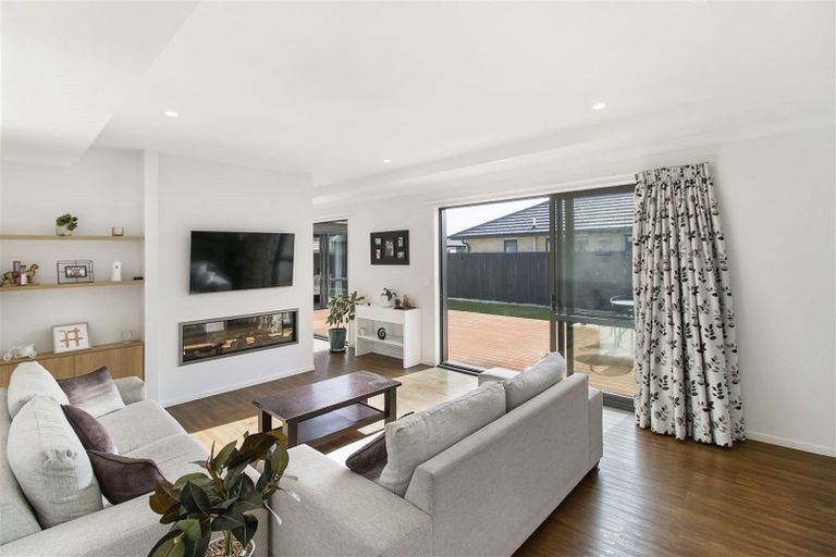 Photo of property in 70 Granite Drive, Rolleston, 7614