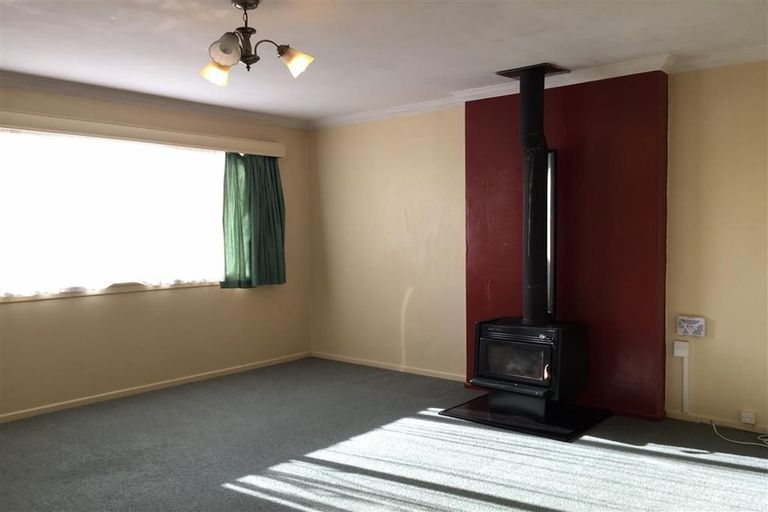 Photo of property in 17 Kauika Road, Avenues, Whangarei, 0110