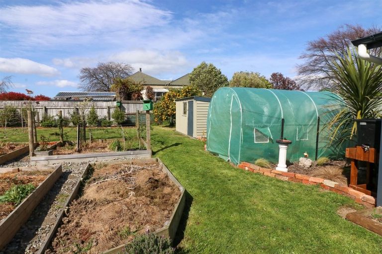 Photo of property in 42 Thyra Street, Dannevirke, 4930