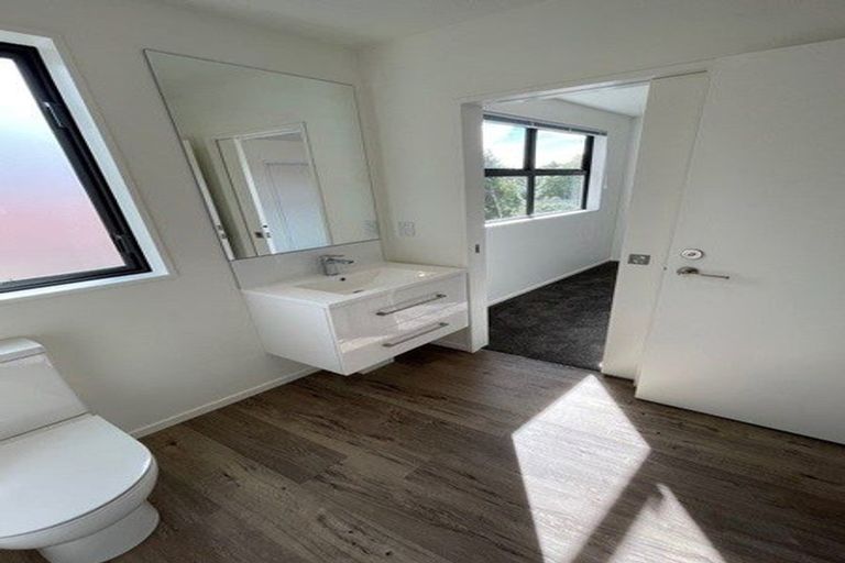 Photo of property in 2/169 Cranford Street, St Albans, Christchurch, 8014