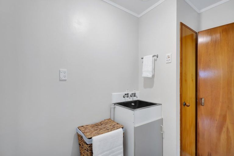 Photo of property in 263a Huatoki Street, Upper Vogeltown, New Plymouth, 4310