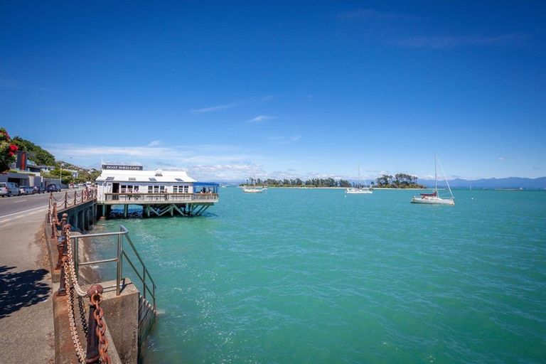 Photo of property in 339 Wakefield Quay, Stepneyville, Nelson, 7010