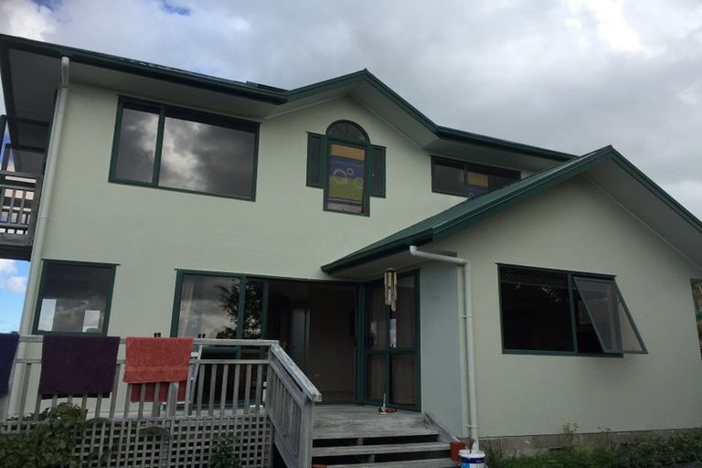 Photo of property in 16 Kassa Rise, Helensville, 0800