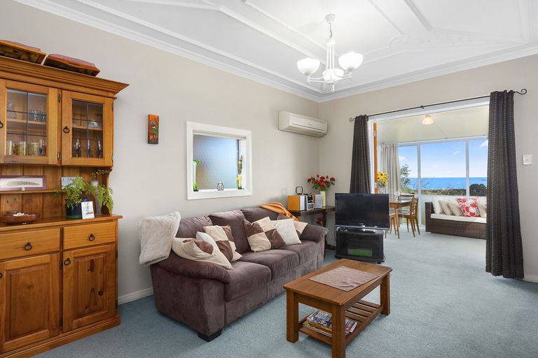 Photo of property in 46 Tomahawk Road, Andersons Bay, Dunedin, 9013