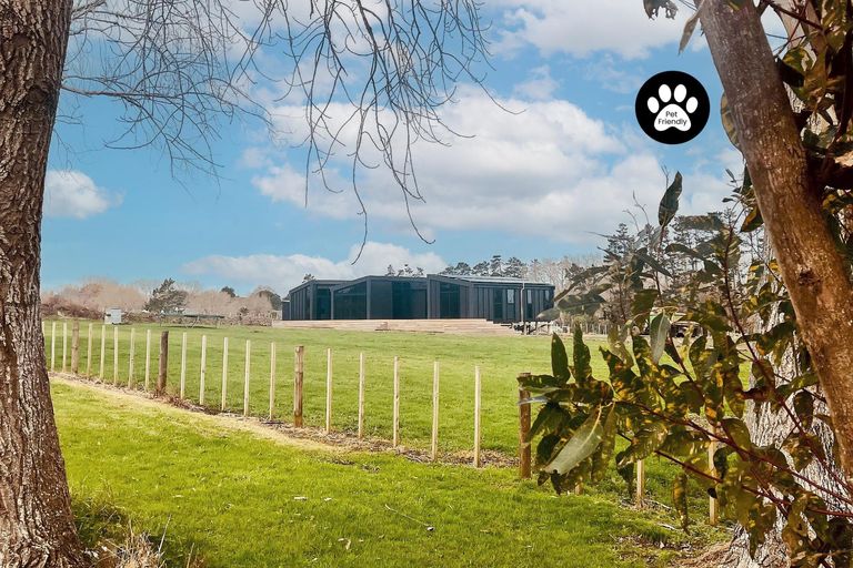 Photo of property in 1314 Dairy Flat Highway, Dairy Flat, Albany, 0794