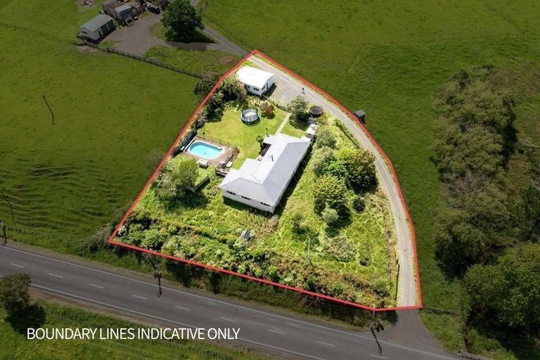 Photo of property in 731 Clevedon Kawakawa Road, Clevedon, Papakura, 2585