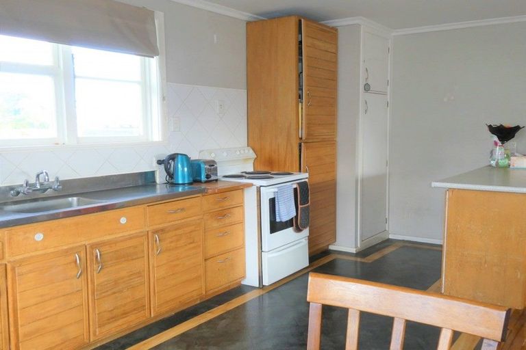 Photo of property in 13 Lynch Street, Cobden, Greymouth, 7802