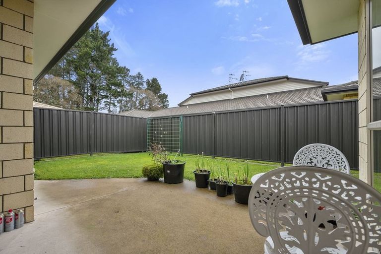 Photo of property in 33/64 Kawaha Point Road, Kawaha Point, Rotorua, 3010