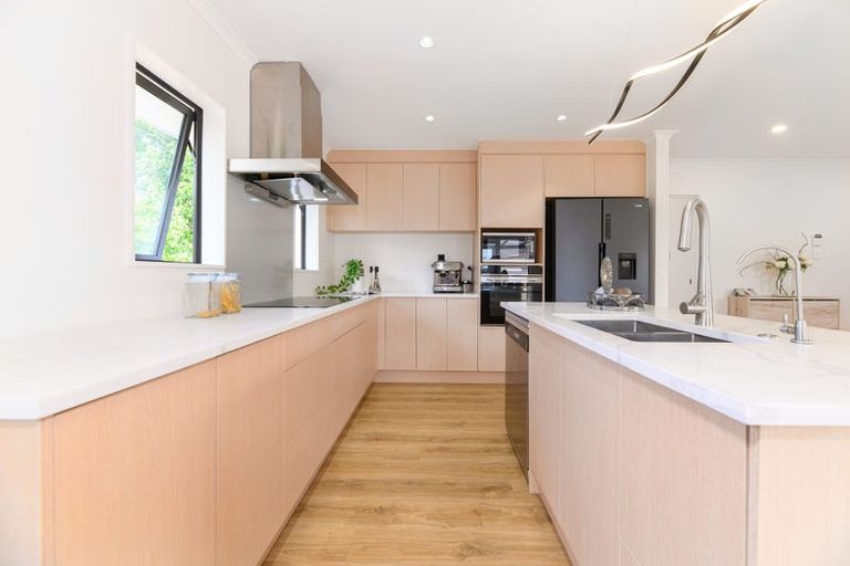 Photo of property in 26a Scarlock Avenue, Browns Bay, Auckland, 0630