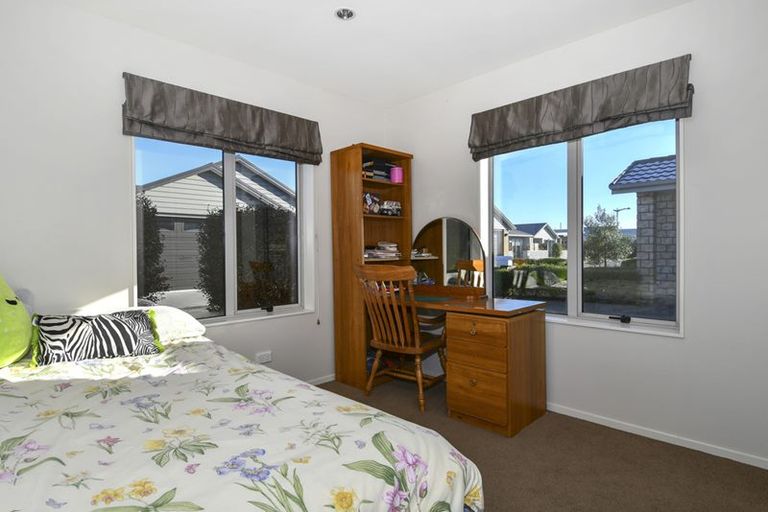 Photo of property in 39 Scoria Close, Pyes Pa, Tauranga, 3112