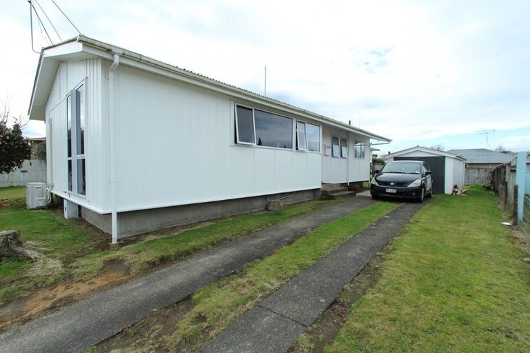 Photo of property in 13 Puriri Place, Tokoroa, 3420
