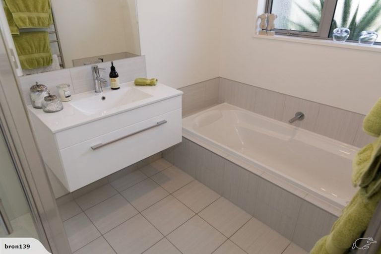 Photo of property in 1 Vesper Lane, Yaldhurst, Christchurch, 8042