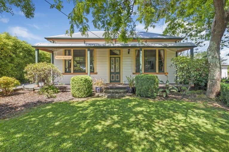 Photo of property in 16 Vance Street, Shannon, 4821