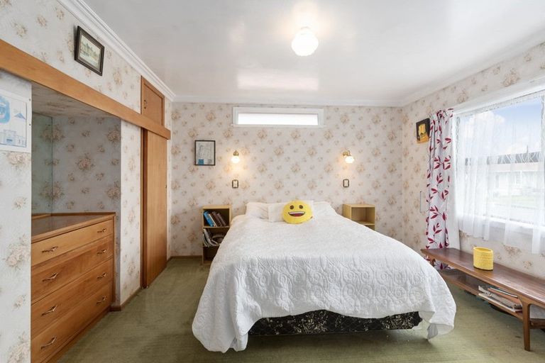 Photo of property in 46 Rugby Street, Levin, 5510