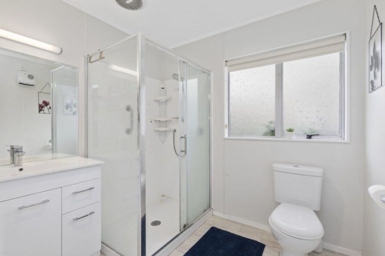 Photo of property in 1/7 Brook Street, Waiwhetu, Lower Hutt, 5010