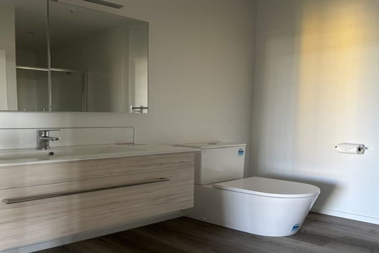 Photo of property in 304/2 Onepu Road, Kilbirnie, Wellington, 6022