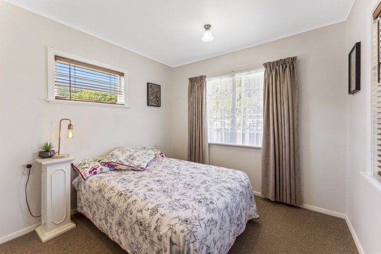 Photo of property in 113 Hine Road, Wainuiomata, Lower Hutt, 5014