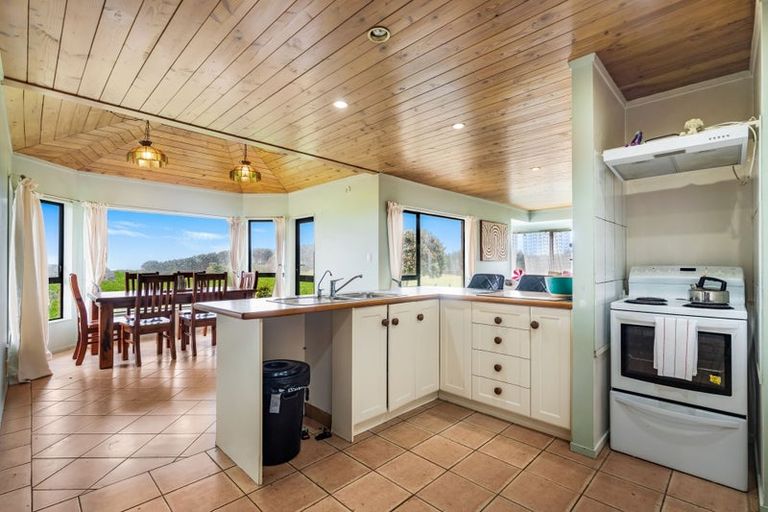Photo of property in 1265 Babylon Coast Road, Omamari, Dargaville, 0373